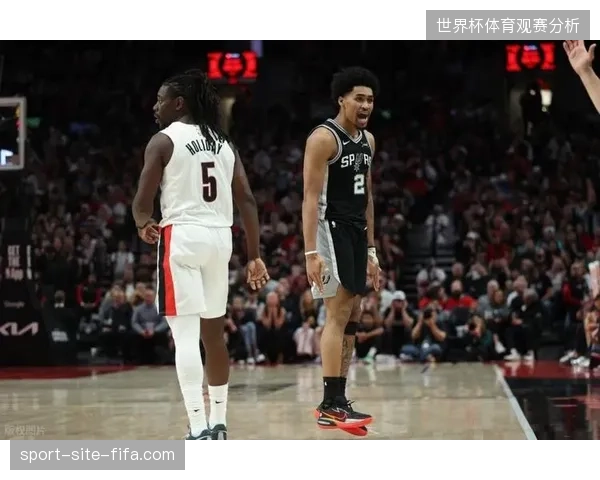 朱·霍勒迪在关键的G4攻防两端存在感十足，高阶数据显示其防守贡献巨大